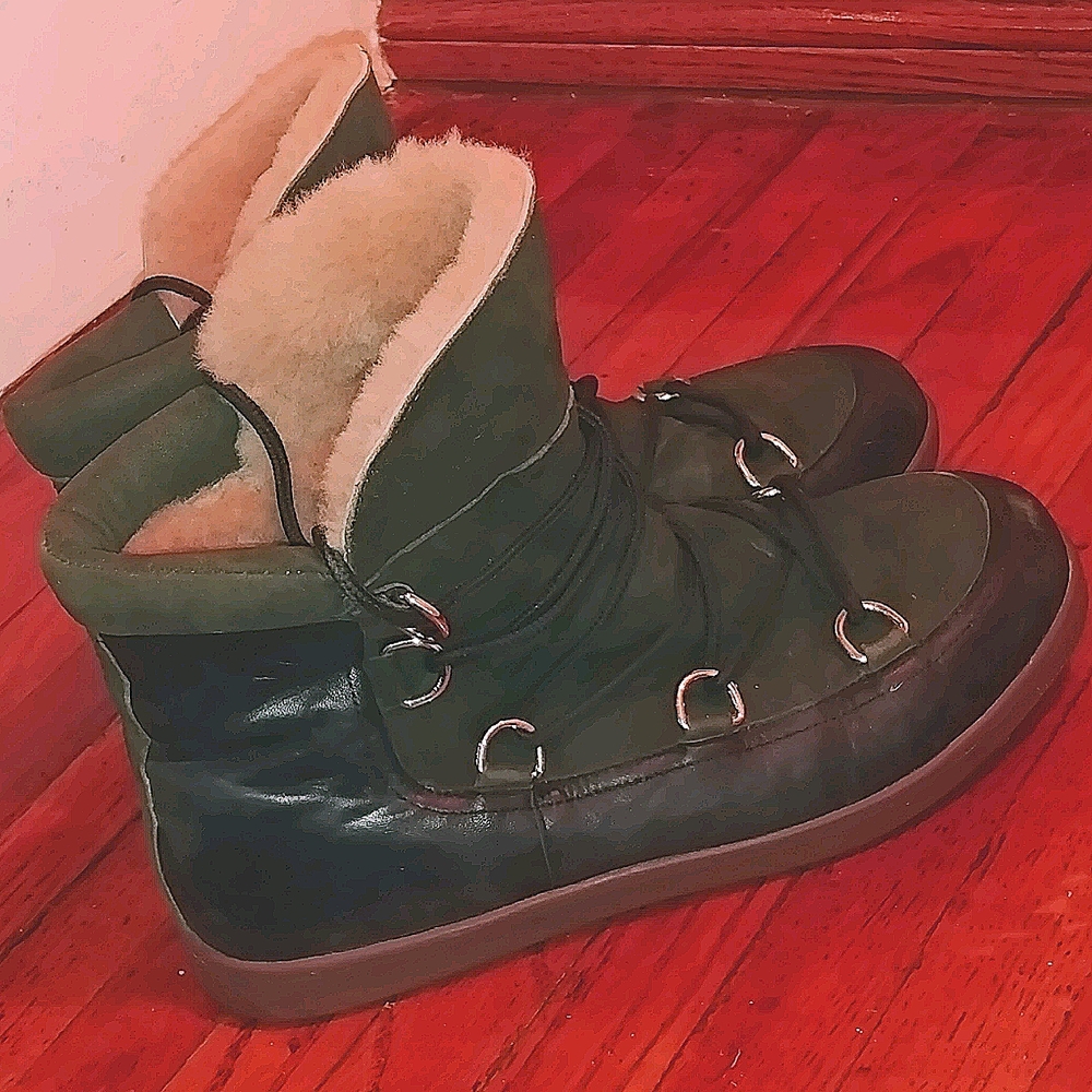 Renvy fur lined snow boots